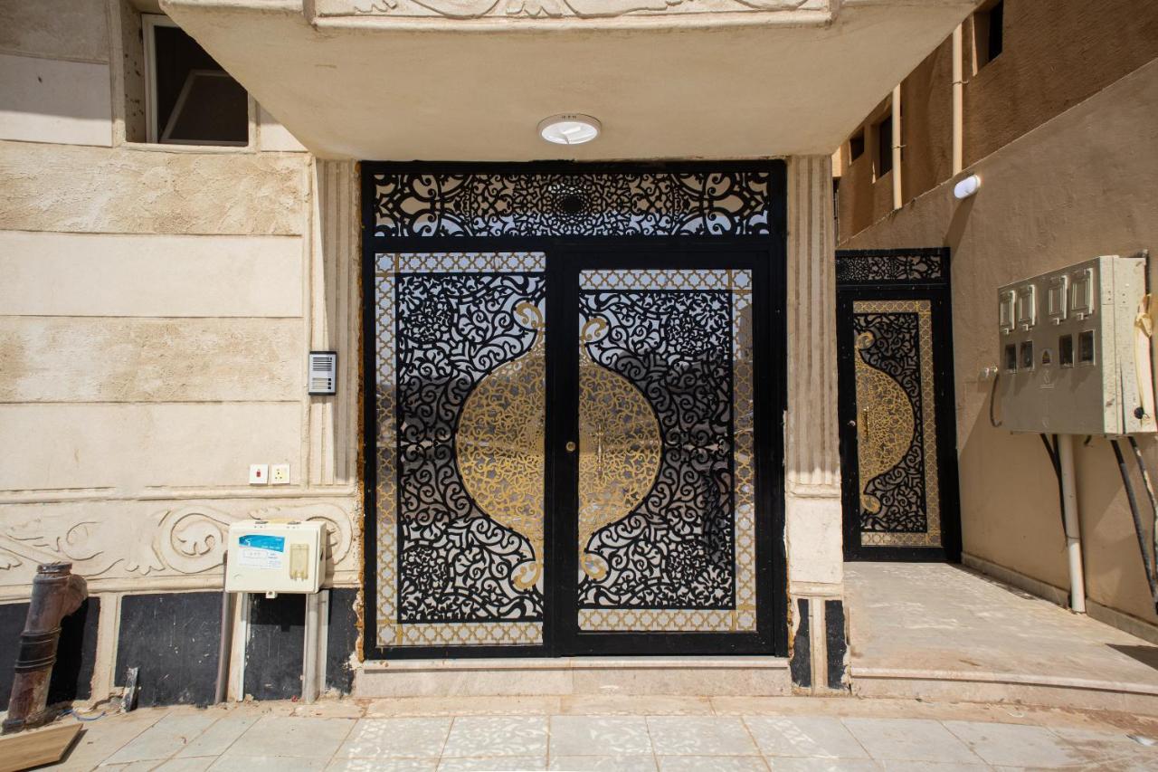 Luxurious Family Apartments 15Mins Drive To Al-Masjid Nabawi - Nozol Noor 4 麦地那 外观 照片
